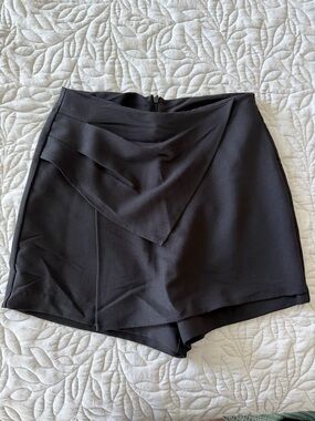 Fashion Nova Black Draped Skort Shorts
